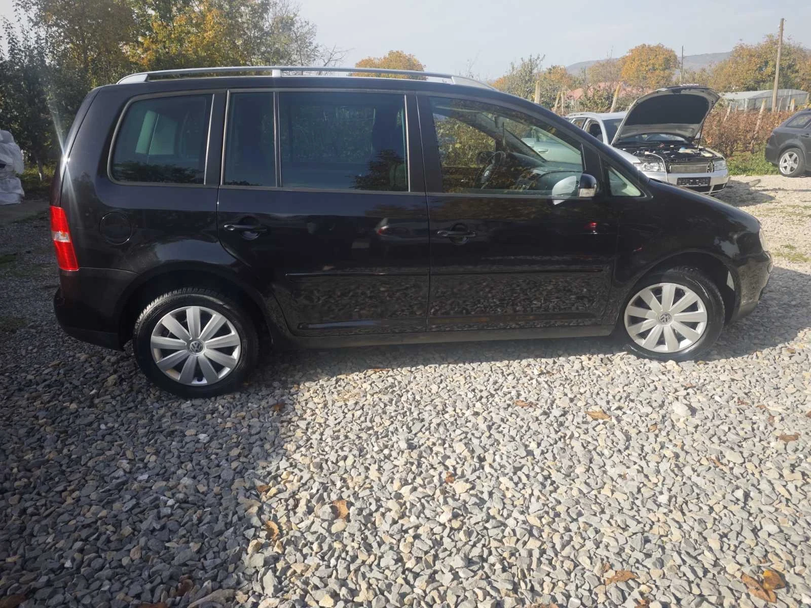 VW Touran 2.0TDI/140KC - изображение 2