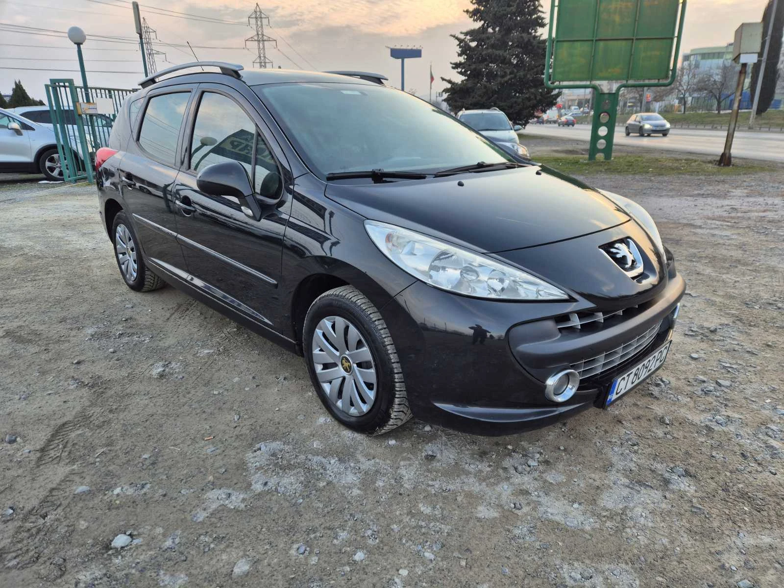 Peugeot 207 SW 1.4i 16V - изображение 7