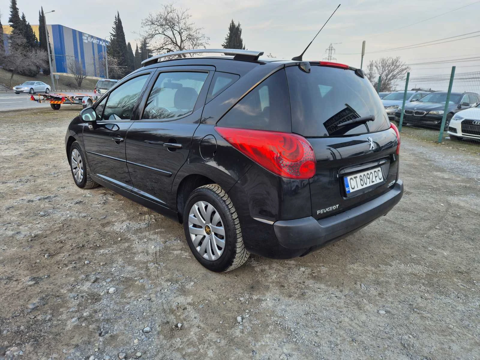 Peugeot 207 SW 1.4i 16V - изображение 3