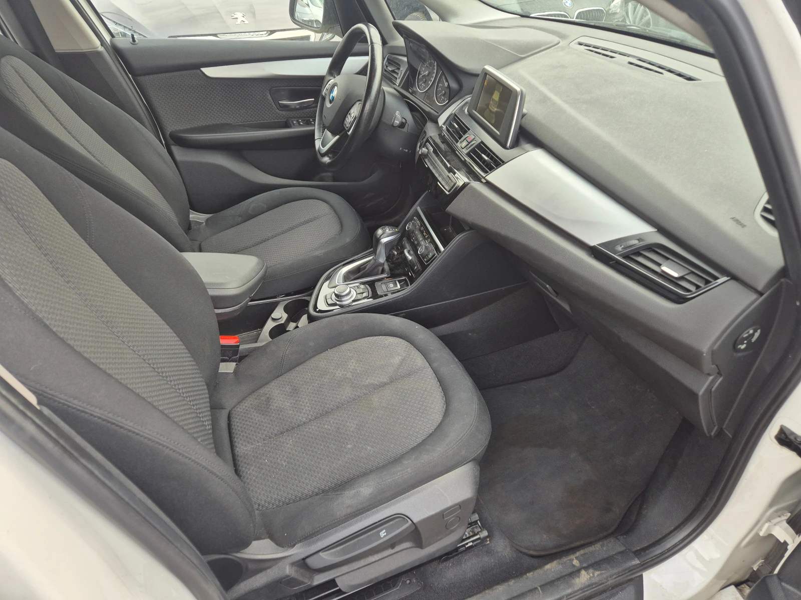 BMW 2 Active Tourer 216D/82000km - изображение 9