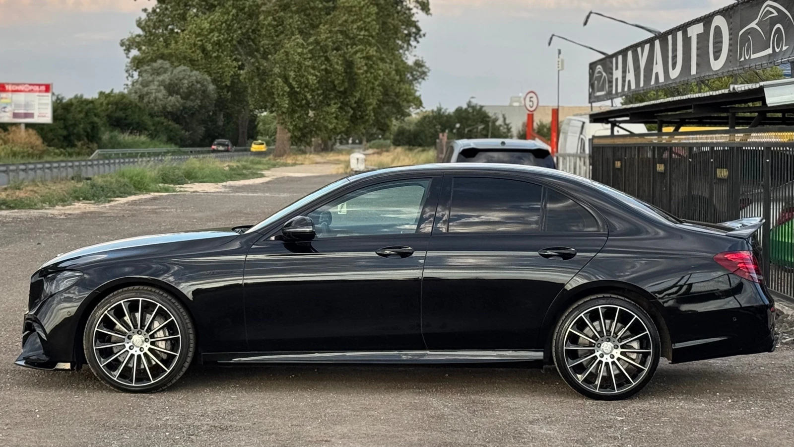 Mercedes-Benz E 400 I= 4MATIC= BRABUS= HUD= EXCLUSIVE= DESIGNO=  - изображение 8