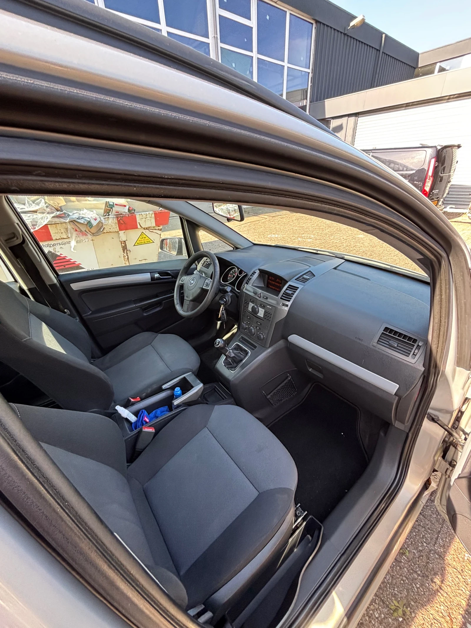 Opel Zafira  - изображение 5