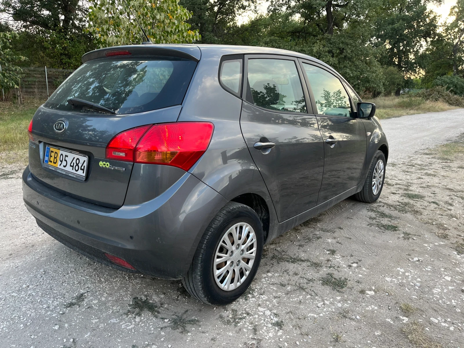 Kia Venga  - изображение 3