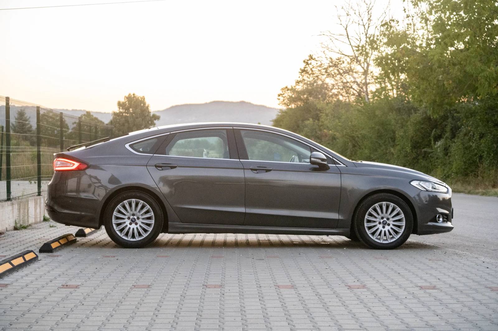 Ford Mondeo  - изображение 7