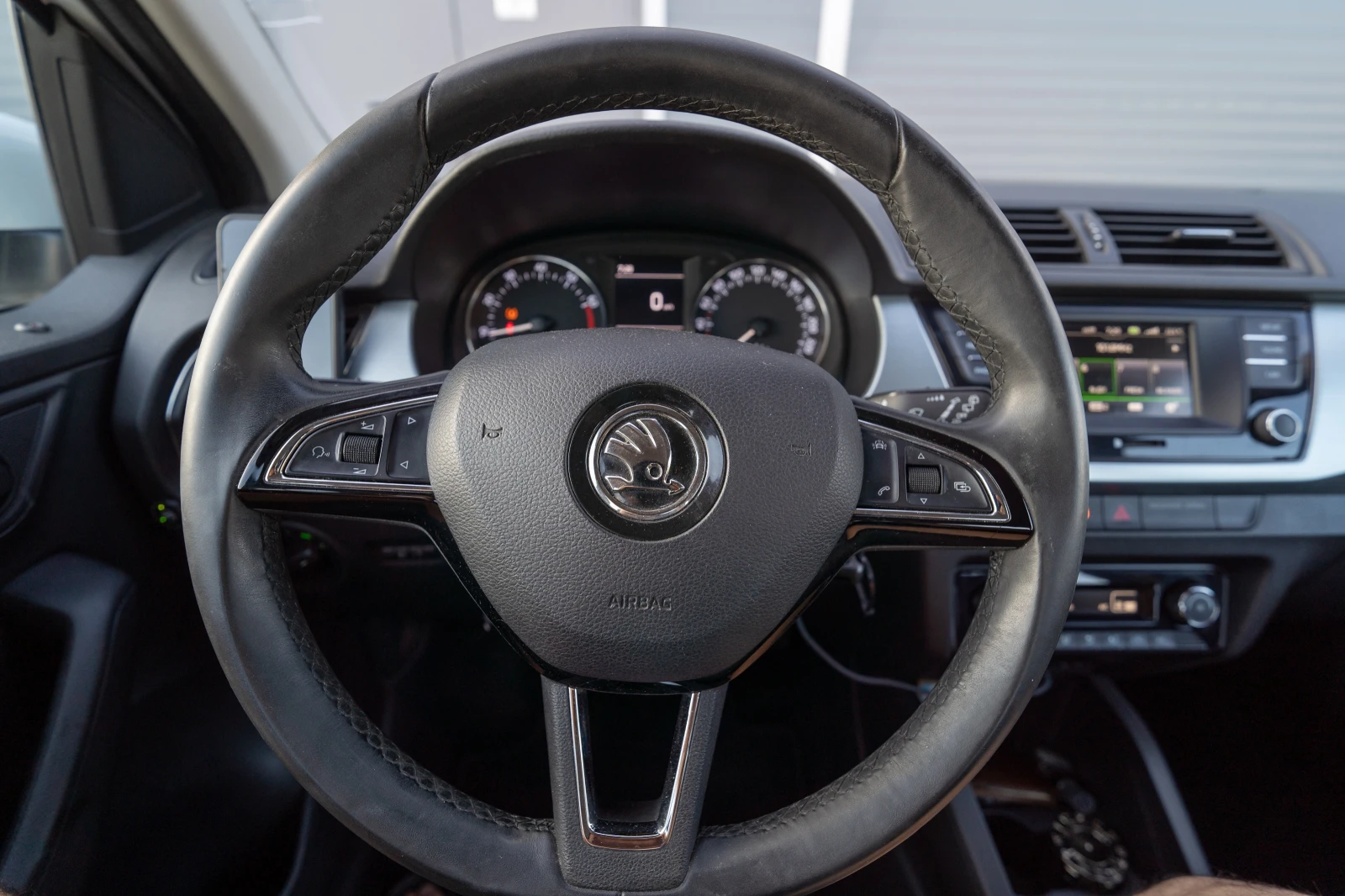 Skoda Fabia  | Mobile.bg   15