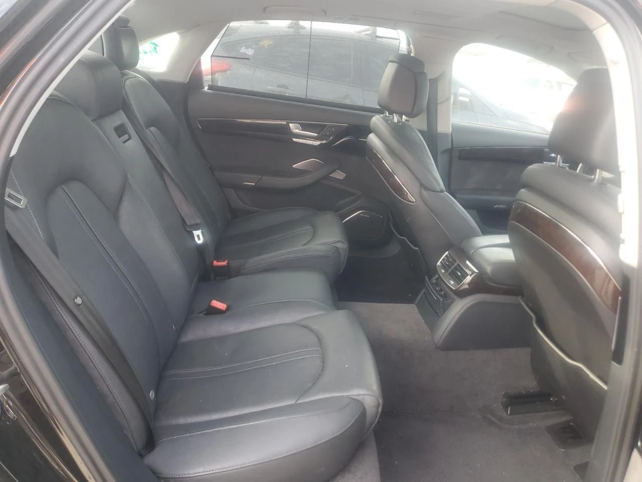 Audi A8 | Mobile.bg   10