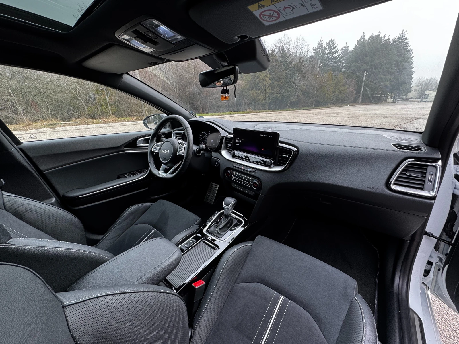 Kia Ceed 1.5T-GDI | Mobile.bg � ����������� 10