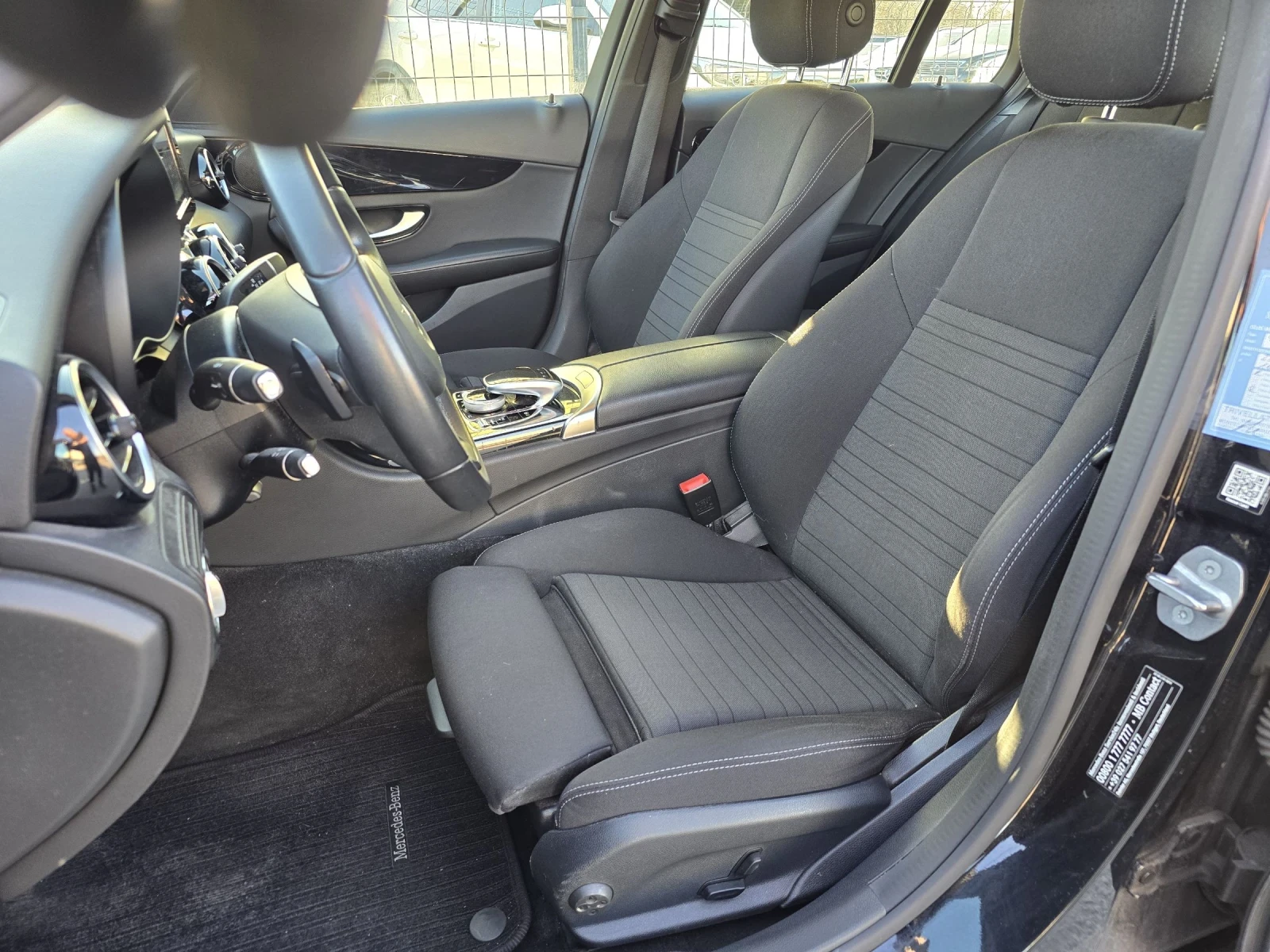 Mercedes-Benz C 220 SPORT, снимка 8 - Автомобили и джипове - 53801083