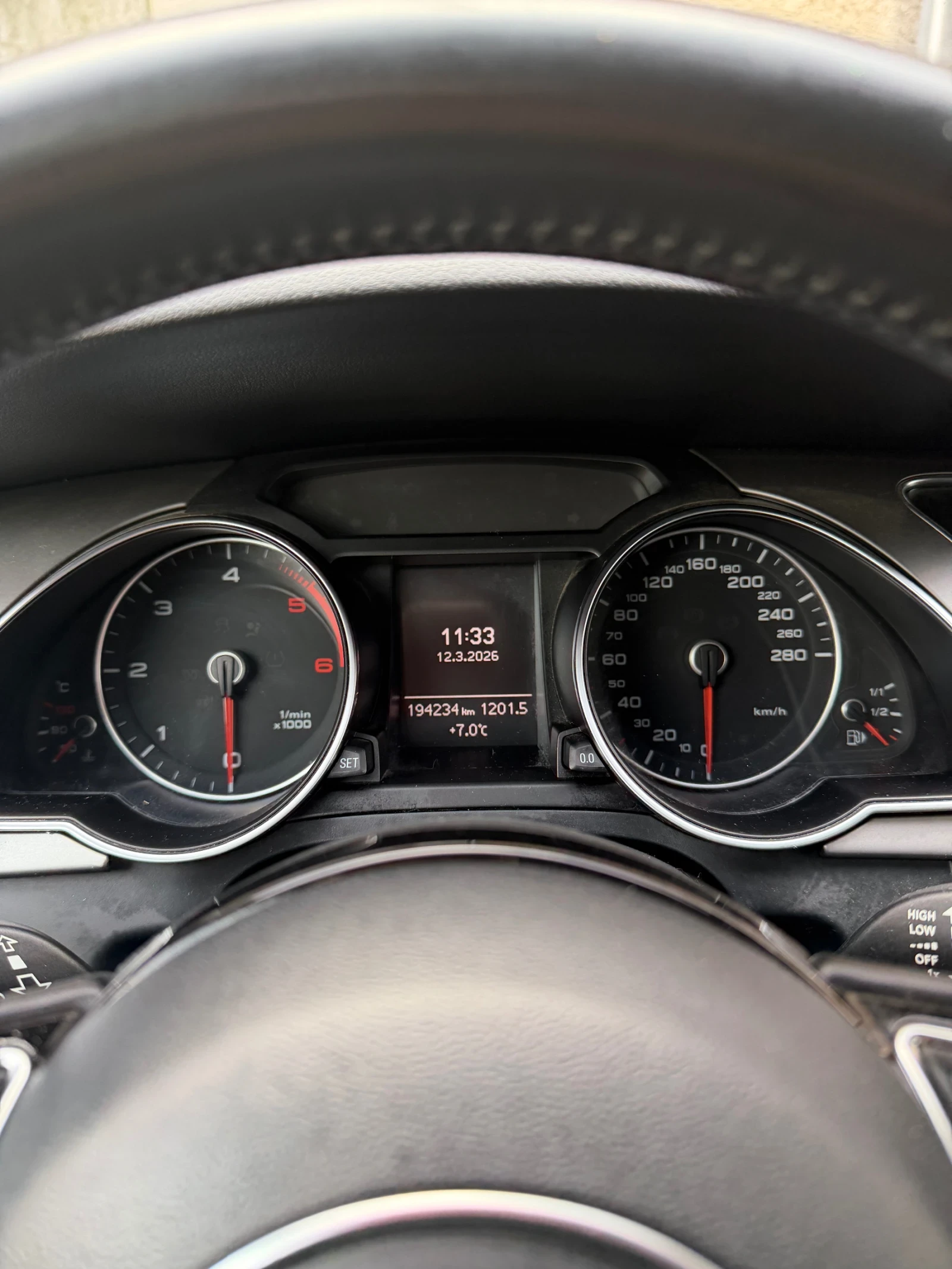 Audi A5 2.0 Дизел, снимка 6 - Автомобили и джипове - 53810352