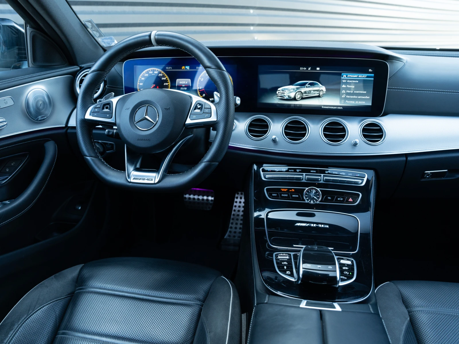 Mercedes-Benz E 63 AMG  S 4Matic, снимка 7 - Автомобили и джипове - 53865165