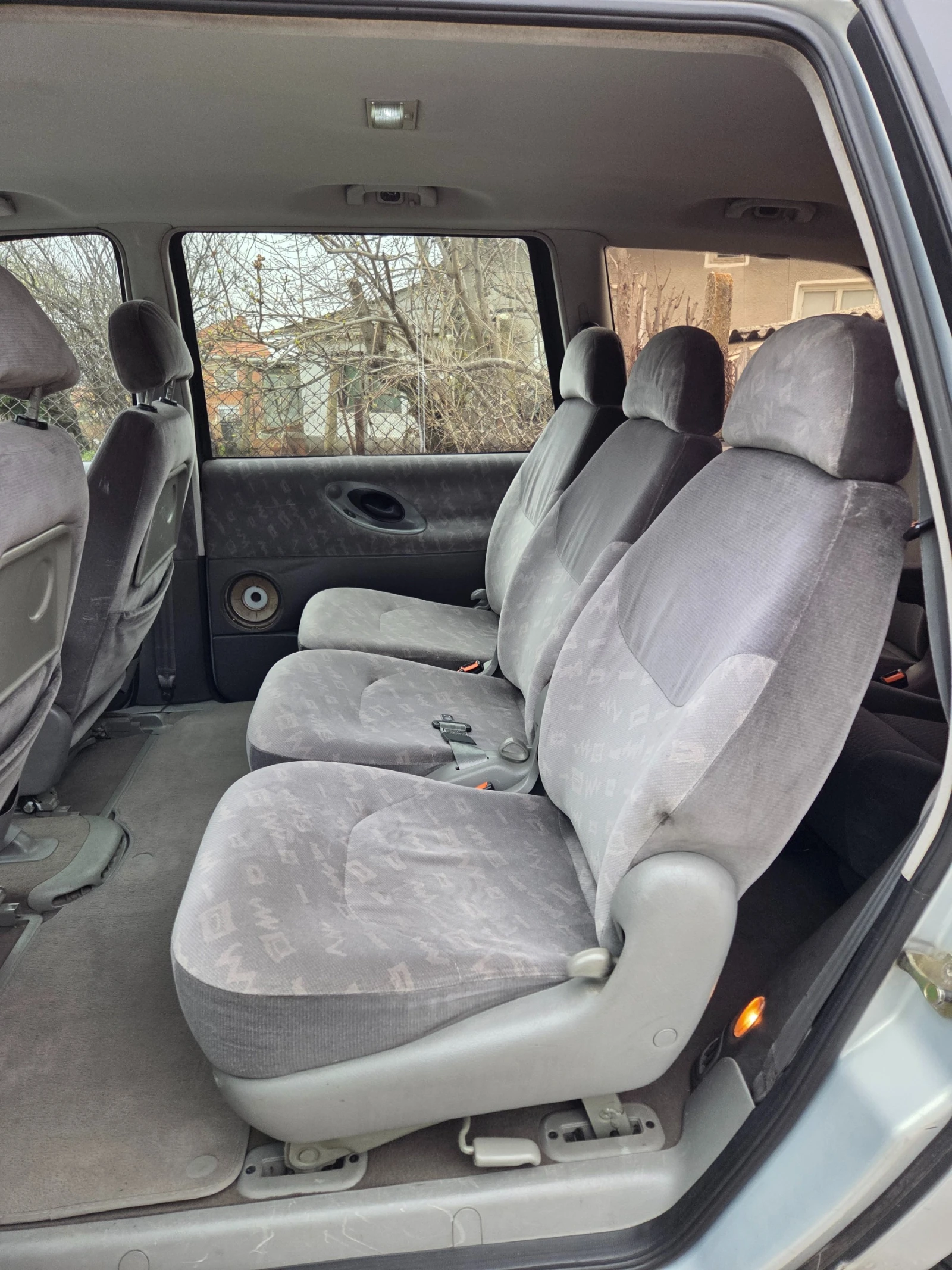 Seat Alhambra, снимка 14 - Автомобили и джипове - 53881954