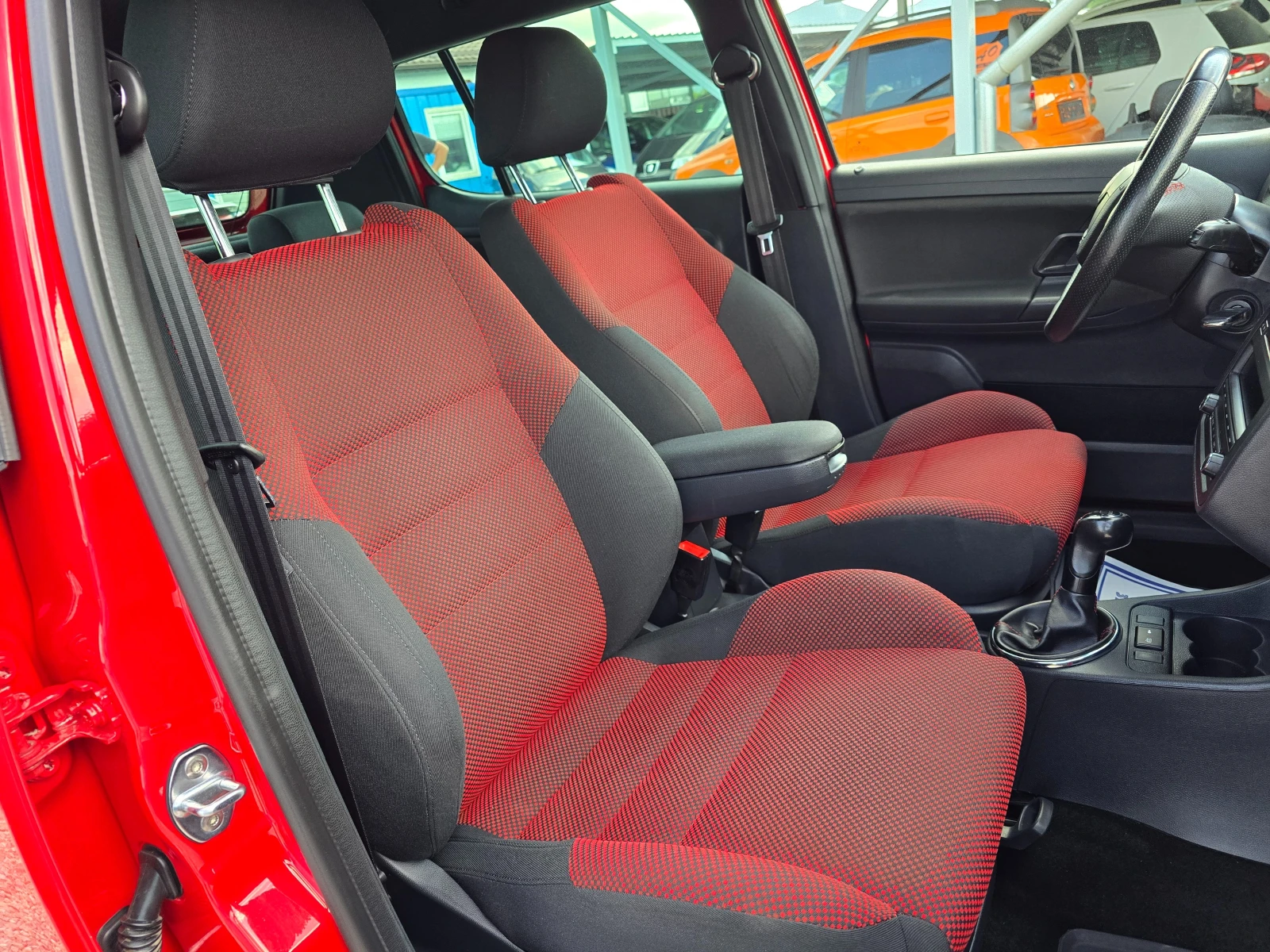 Skoda Fabia 1.2 БЕНЗИН MONTE CARLO ! ! РЕАЛНИ КИЛОМЕТРИ , снимка 10 - Автомобили и джипове - 54863546