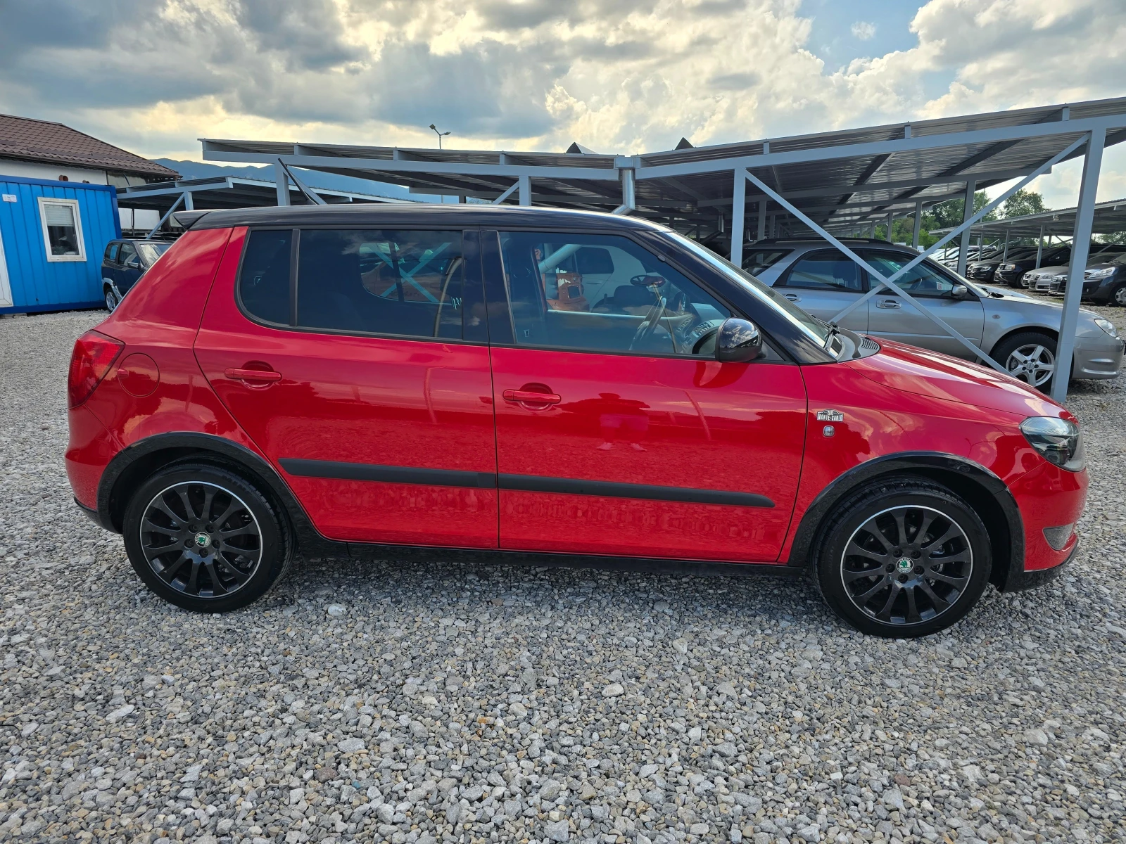 Skoda Fabia 1.2 БЕНЗИН MONTE CARLO ! ! РЕАЛНИ КИЛОМЕТРИ , снимка 6 - Автомобили и джипове - 54863546