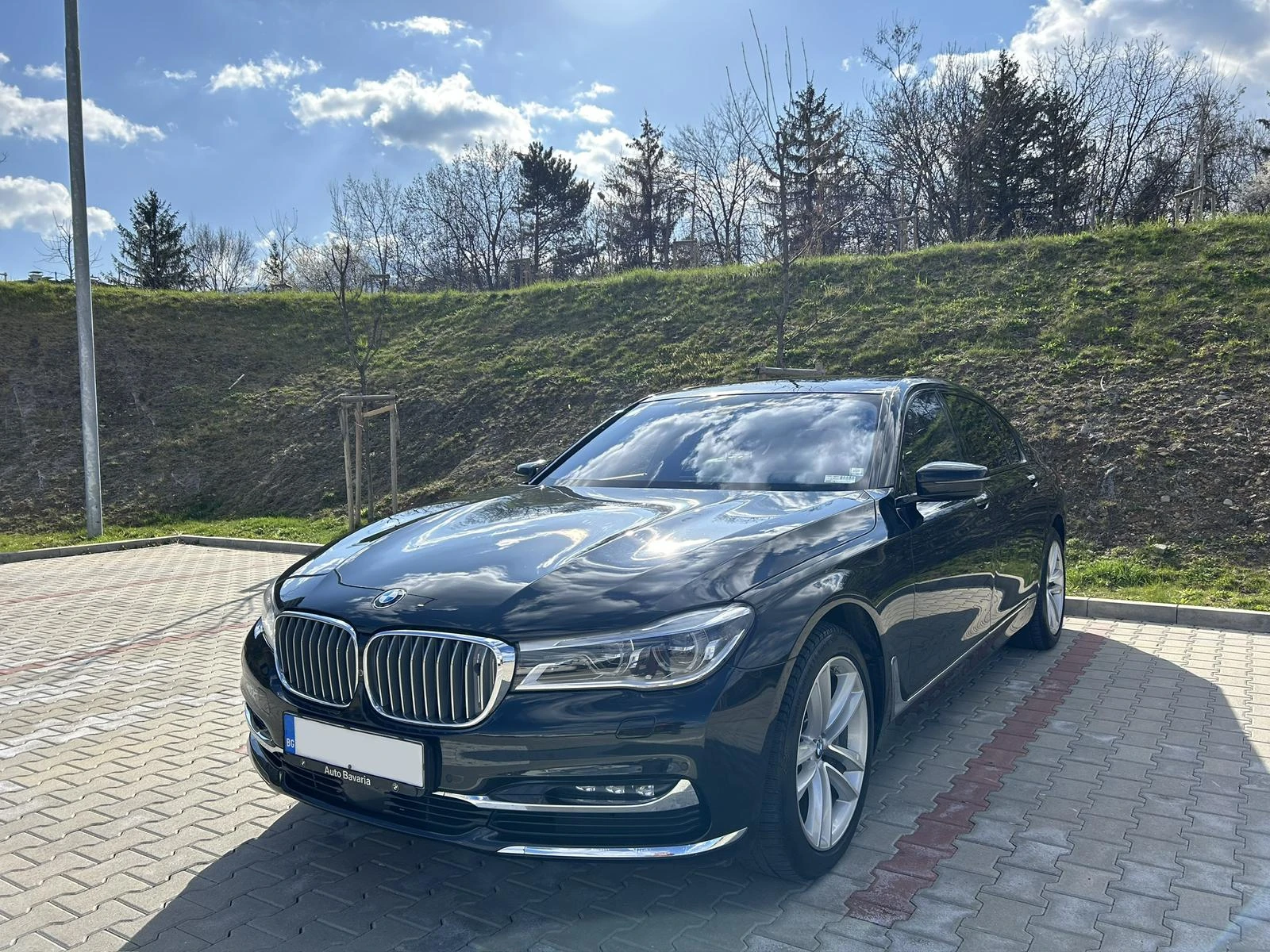 BMW 750 750 LI xDrive, снимка 5 - Автомобили и джипове - 54991616