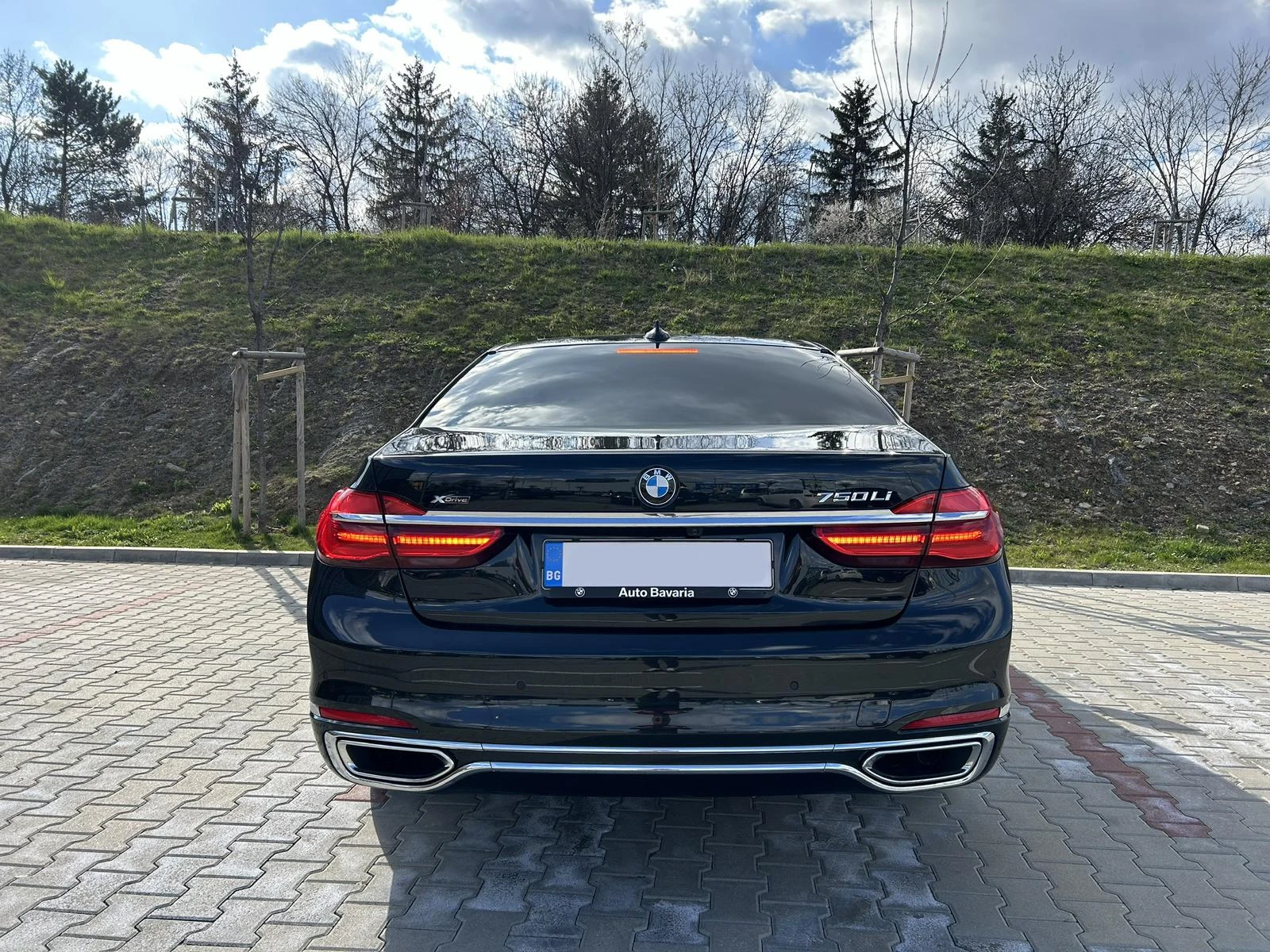 BMW 750 750 LI xDrive, снимка 3 - Автомобили и джипове - 54991616