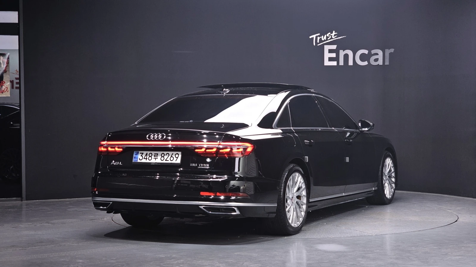 Audi A8 * ТЕЛЕВИЗОРИ * ОБДУХВАНЕ * ХЕД-ЪП * ДИСТРОНИК * , снимка 2 - Автомобили и джипове - 55380498