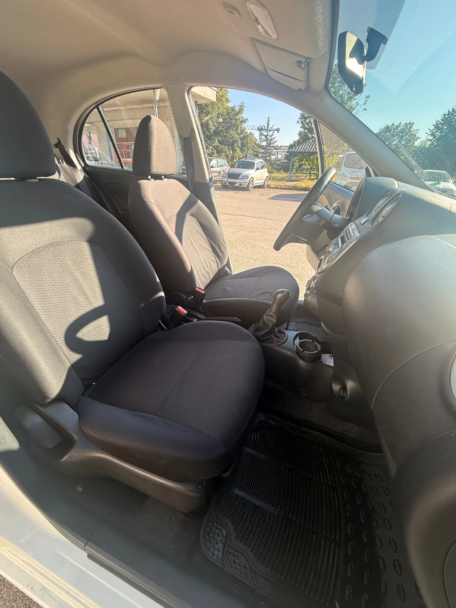 Nissan Micra 1.2, снимка 9 - Автомобили и джипове - 55482735