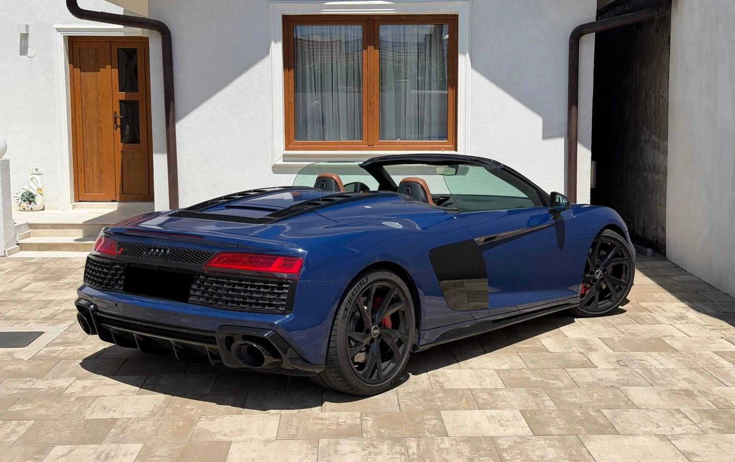 Audi R8 Spyder 5.2 Stage 1, снимка 2 - Автомобили и джипове - 55573688