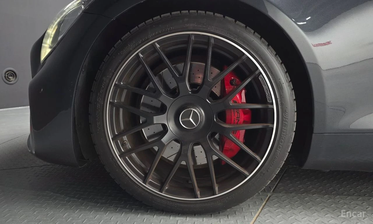 Mercedes-Benz AMG GT 4.0* V8* BI-TURBO* BURMESTER* , снимка 5 - Автомобили и джипове - 55973387