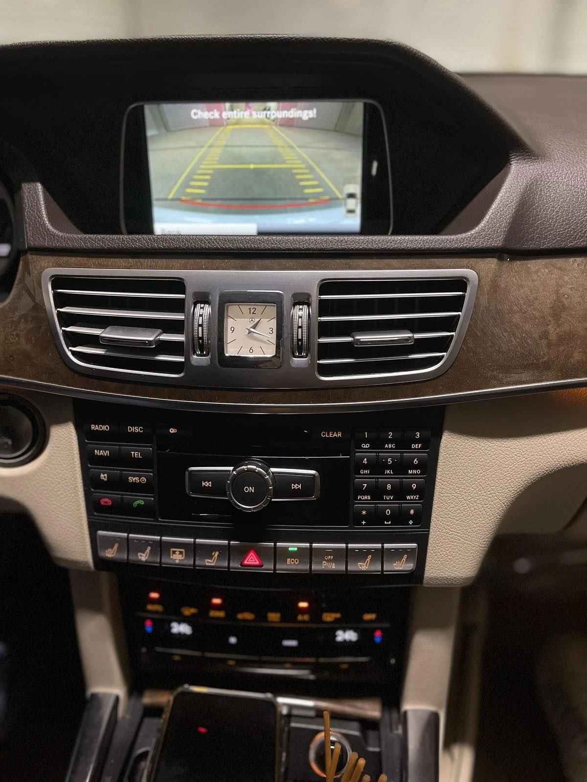Mercedes-Benz E 500, снимка 11 - Автомобили и джипове - 56132044