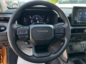 Toyota Hilux 2.8 D-4D / MILD HYBRID / DOUBLE CAB / LED / CAMERA, снимка 10