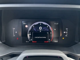 Toyota Hilux 2.8 D-4D / MILD HYBRID / DOUBLE CAB / LED / CAMERA, снимка 11