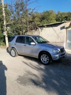  Mercedes-Benz ML 270