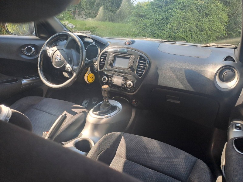 Nissan Juke 1.6 i, снимка 9 - Автомобили и джипове - 46144451