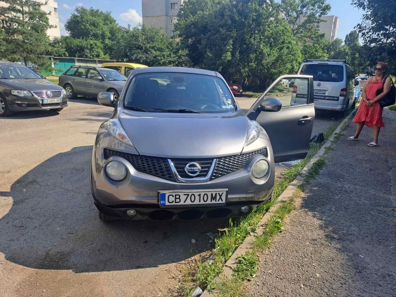 Nissan Juke 1.6 i, снимка 17 - Автомобили и джипове - 46144451