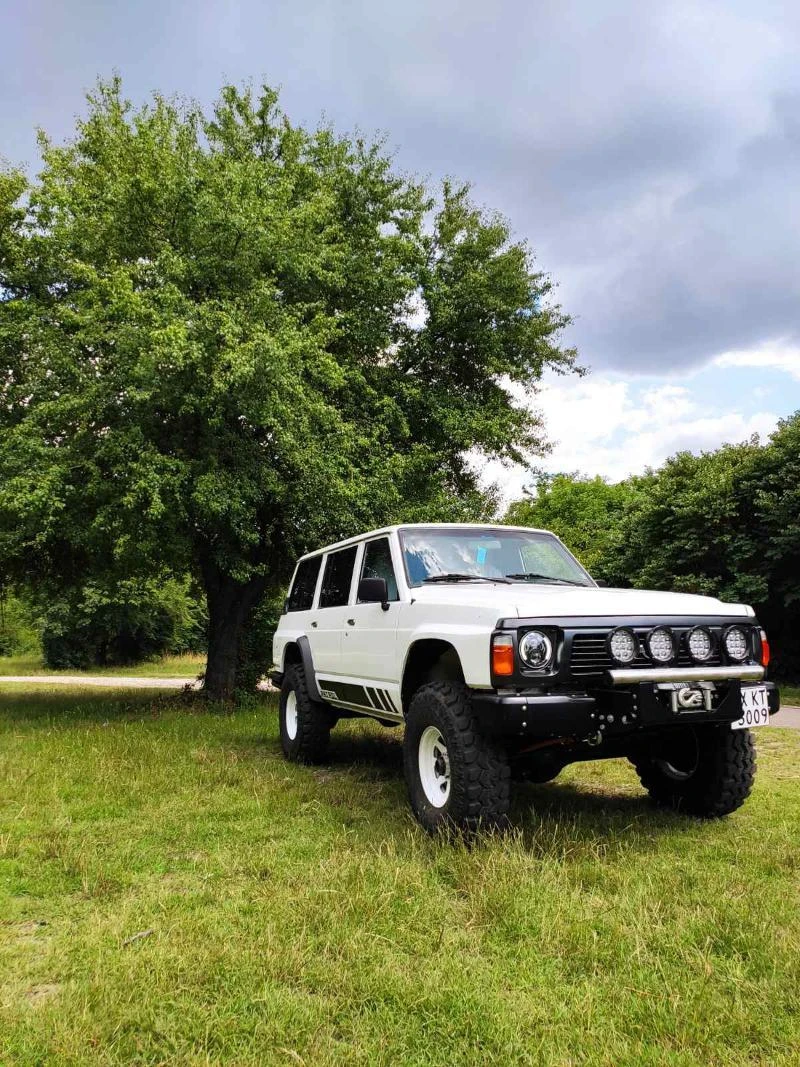 Nissan Patrol 4.2 TD42, снимка 1 - Автомобили и джипове - 37190149