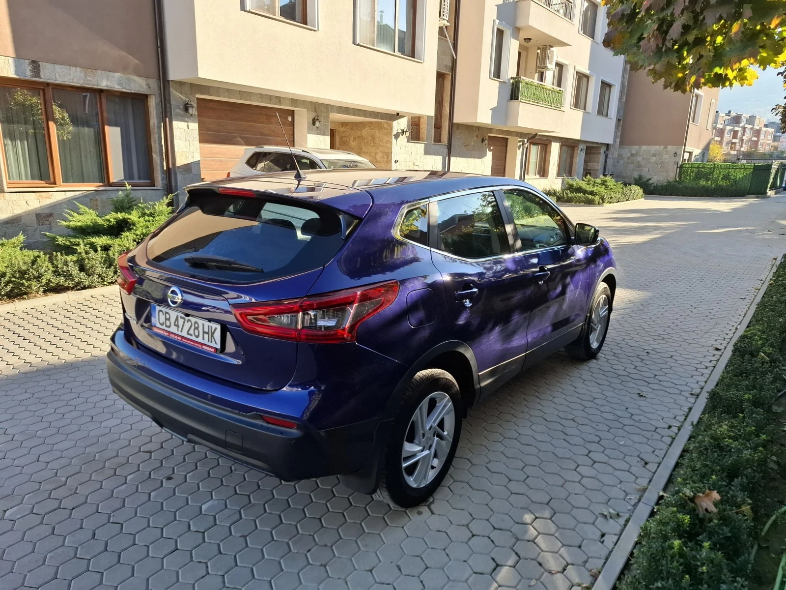 Nissan Qashqai 1.2 AUTO, NAVI с ANDROID, ОТ NISSAN BG - изображение 6