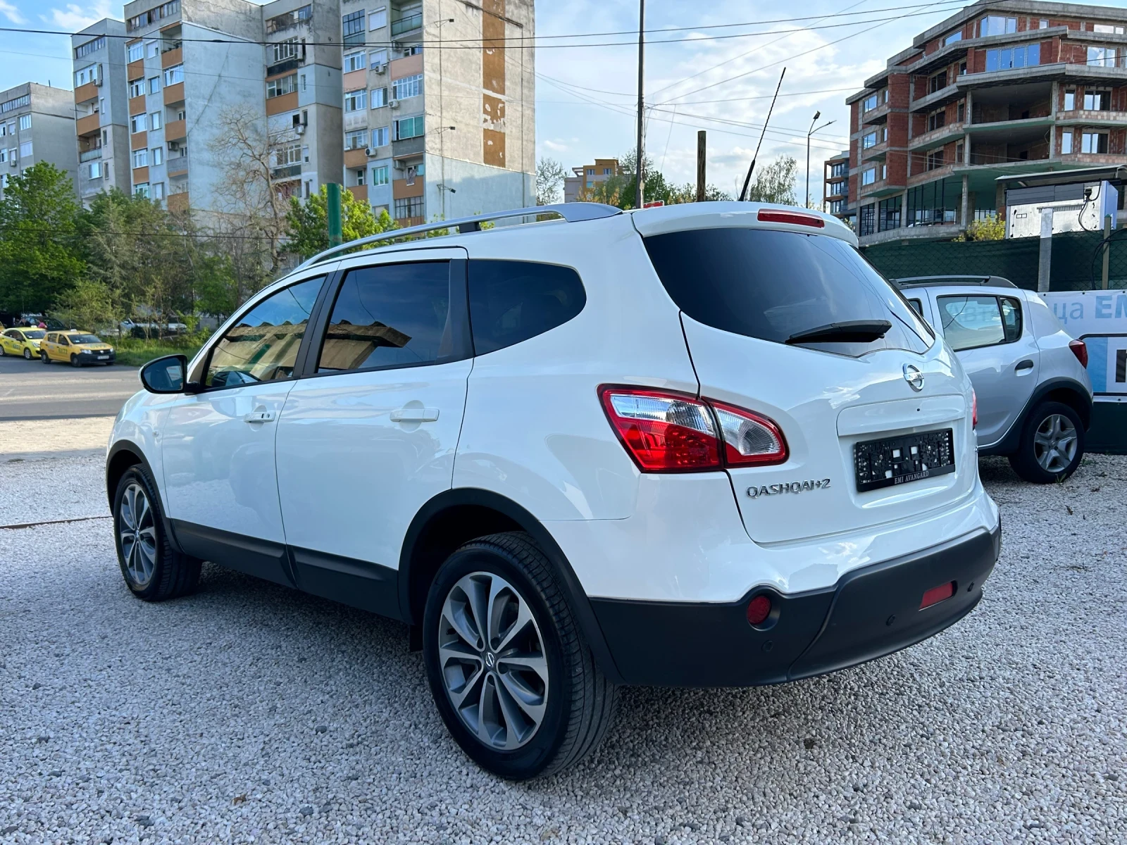 Nissan Qashqai 1.5 DCI - изображение 6