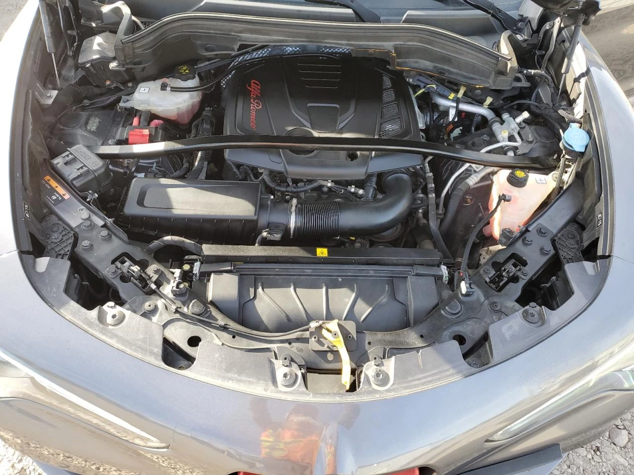 Alfa Romeo Stelvio Ti * Възможност за Лизинг*  | Mobile.bg — изображение 12