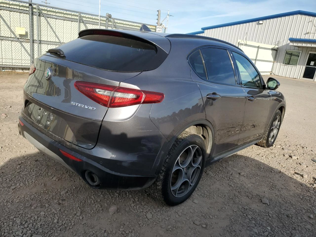 Alfa Romeo Stelvio Ti * Възможност за Лизинг*  - изображение 4