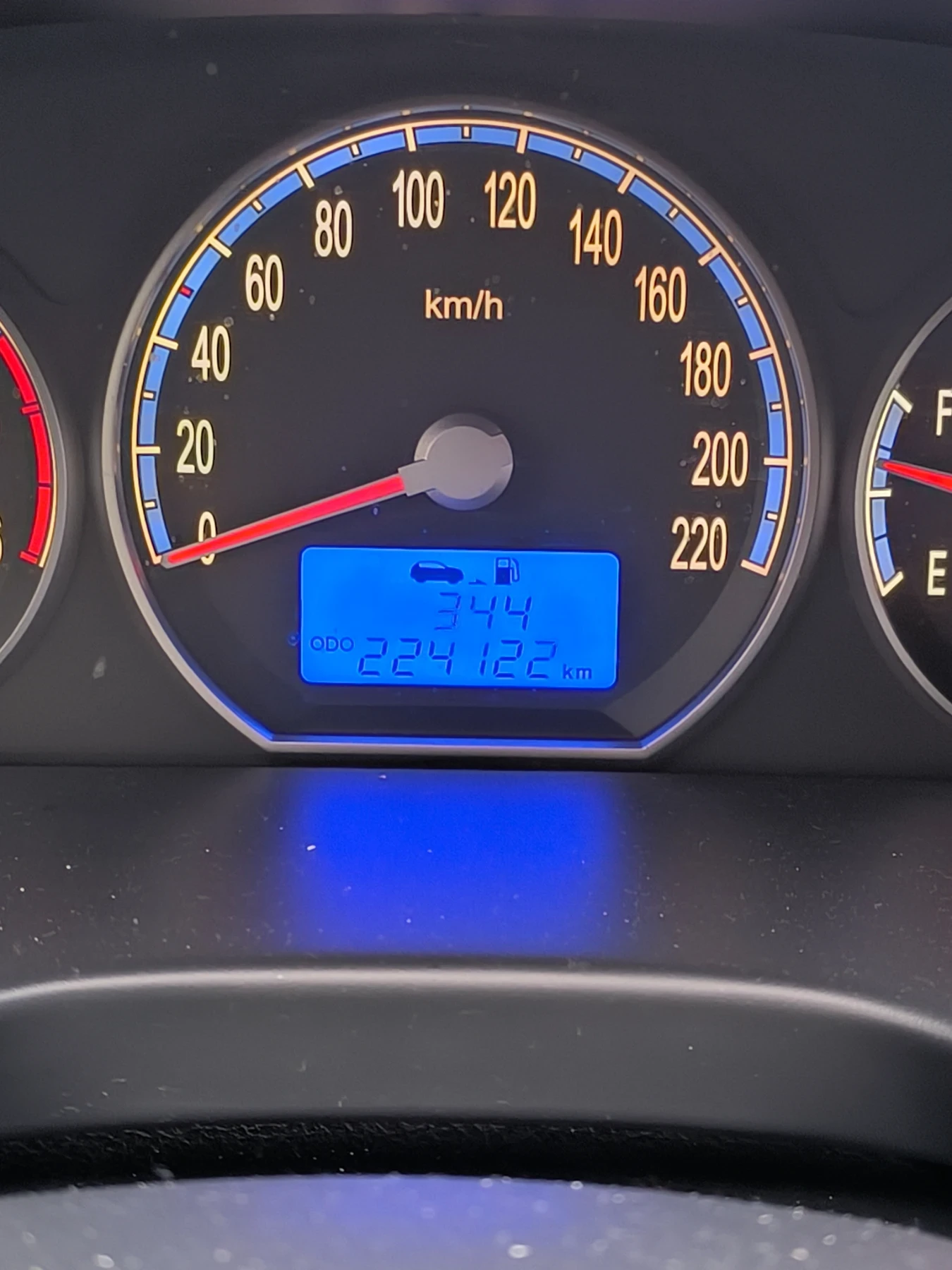 Hyundai Santa fe 2.2 - изображение 2