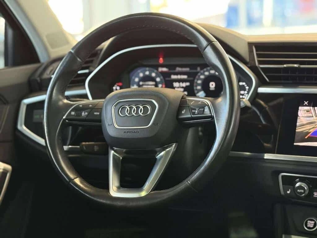 Audi Q3 * Progressiv 45 TFSI quattro * CARFAX * ЦЕНА ДО БГ, снимка 9 - Автомобили и джипове - 53883750