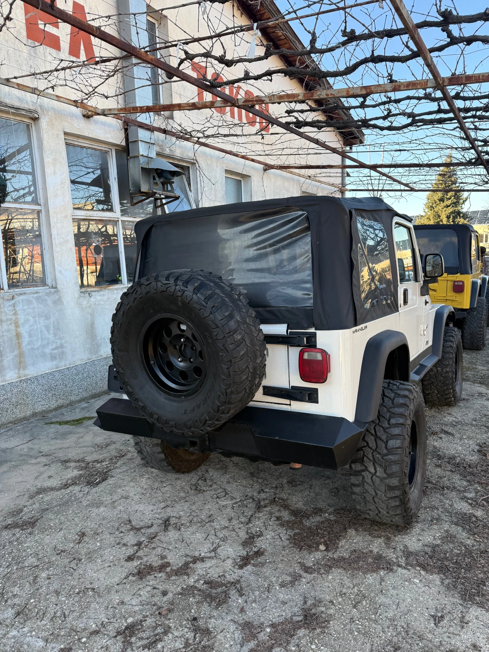 Jeep Wrangler, снимка 5 - Автомобили и джипове - 54865675