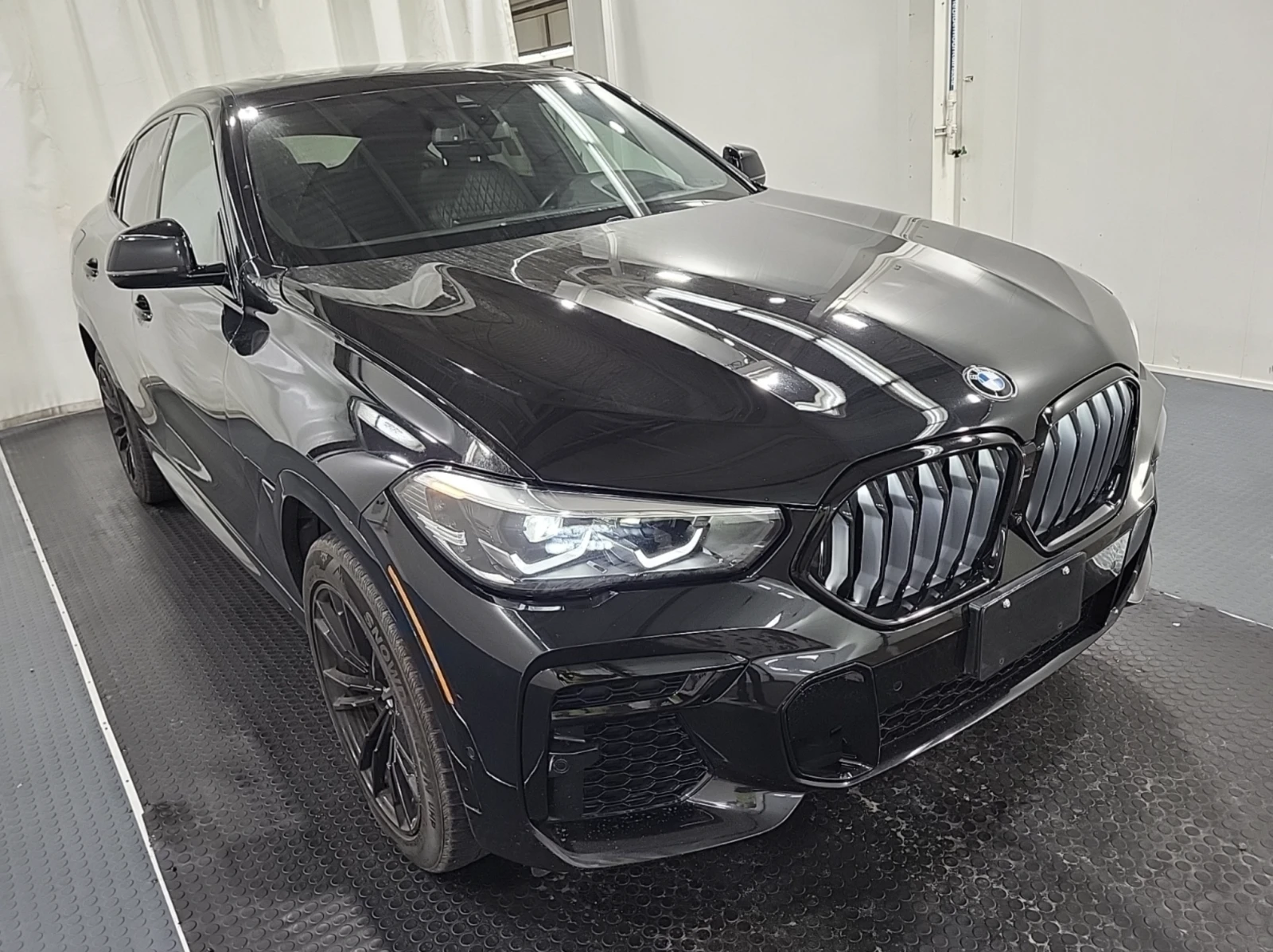 BMW X6 2023 BMW X6 XDRIVE40I, снимка 2 - Автомобили и джипове - 55057120