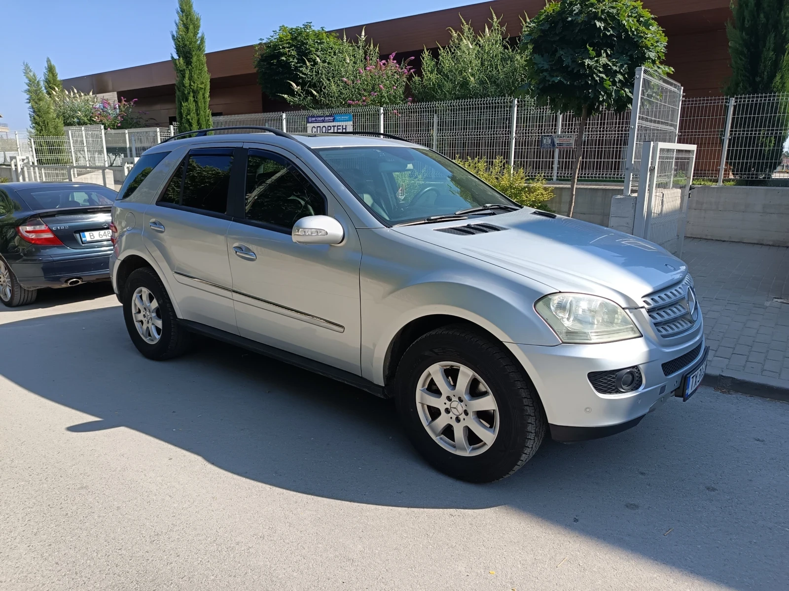 Mercedes-Benz ML 320 Off Road Pack, снимка 2 - Автомобили и джипове - 55381922