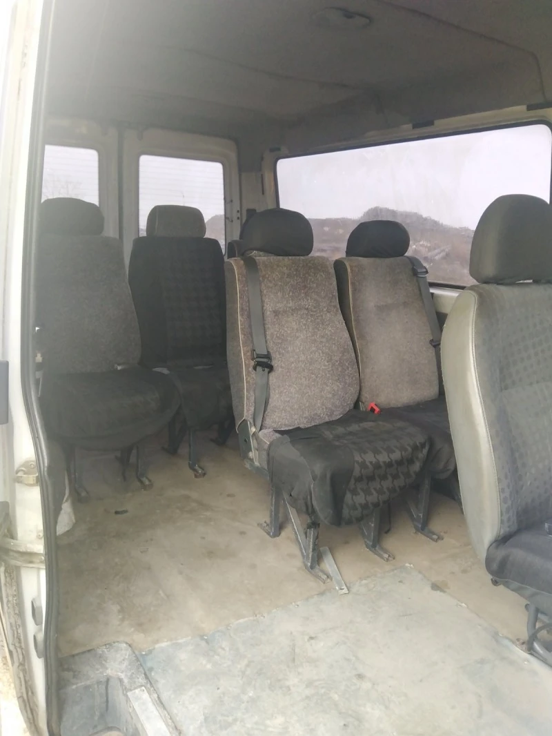 Mercedes-Benz Sprinter 208 208 CDI, снимка 5 - Бусове и автобуси - 47070876