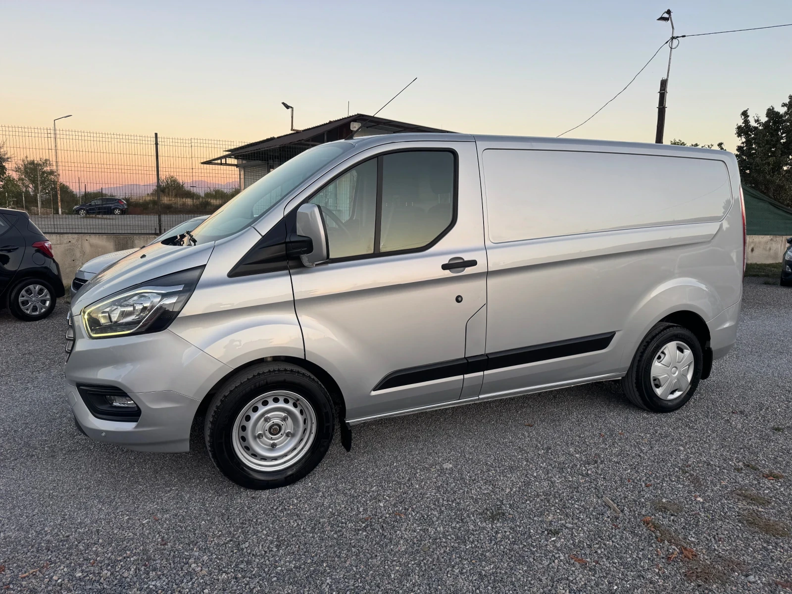 Ford Transit Custom 2.0d Automatic!! Navi!! Klima!! Euro6!! - изображение 3