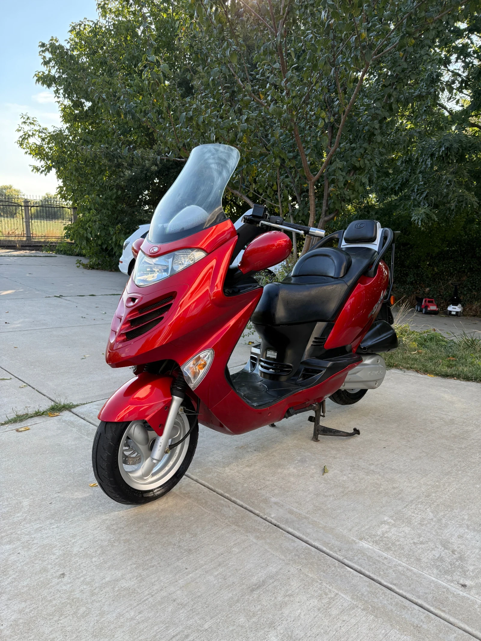 Kymco Grand Dink PERFEKTEN 250 2broq - изображение 4