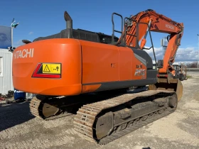 Багер Hitachi ZX 250 LC-7, снимка 13