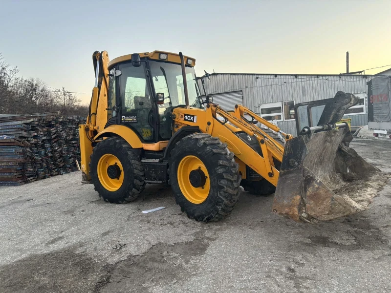 Багер JCB 4CX, снимка 1 - Индустриална техника - 48370773