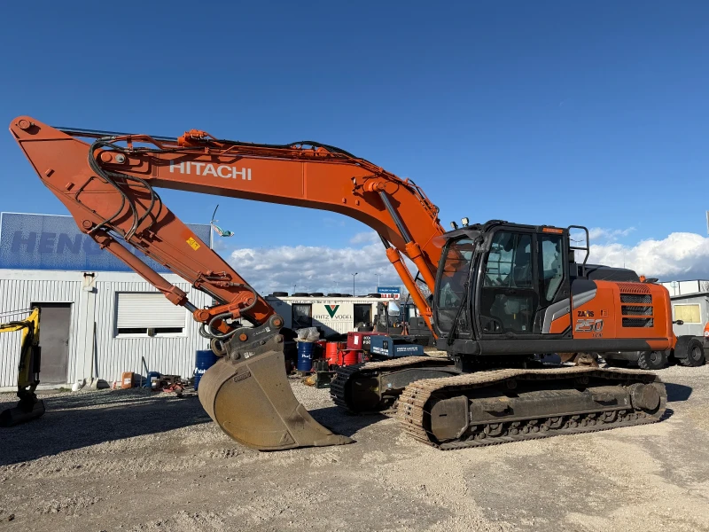 Багер Hitachi ZX 250 LC-7, снимка 5 - Индустриална техника - 53530641
