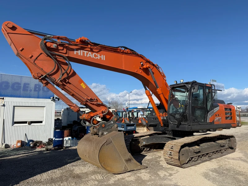 Багер Hitachi ZX 250 LC-7, снимка 4 - Индустриална техника - 53530641