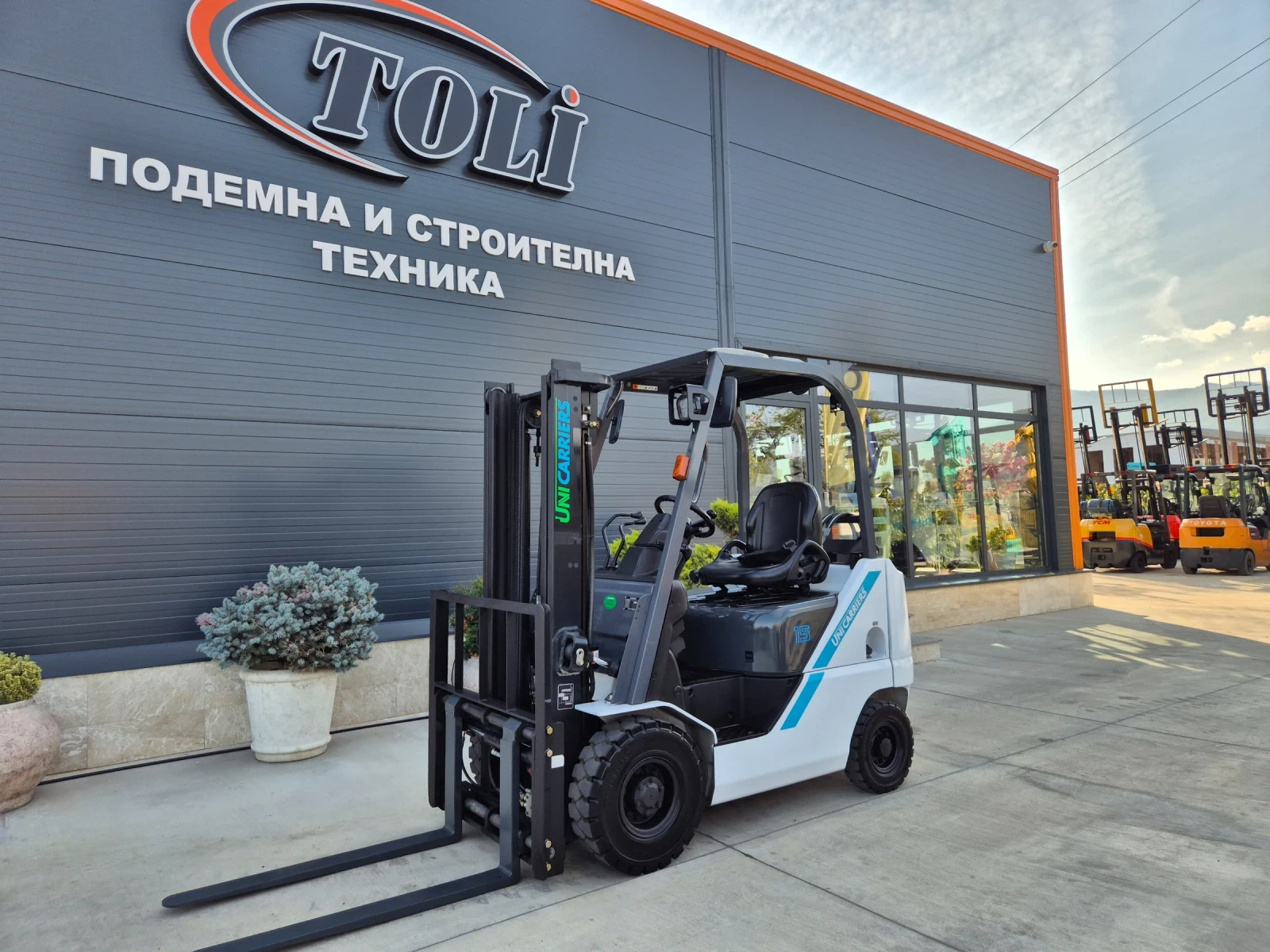  Nissan UniCarriers /  /  / / | Mobile.bg   1