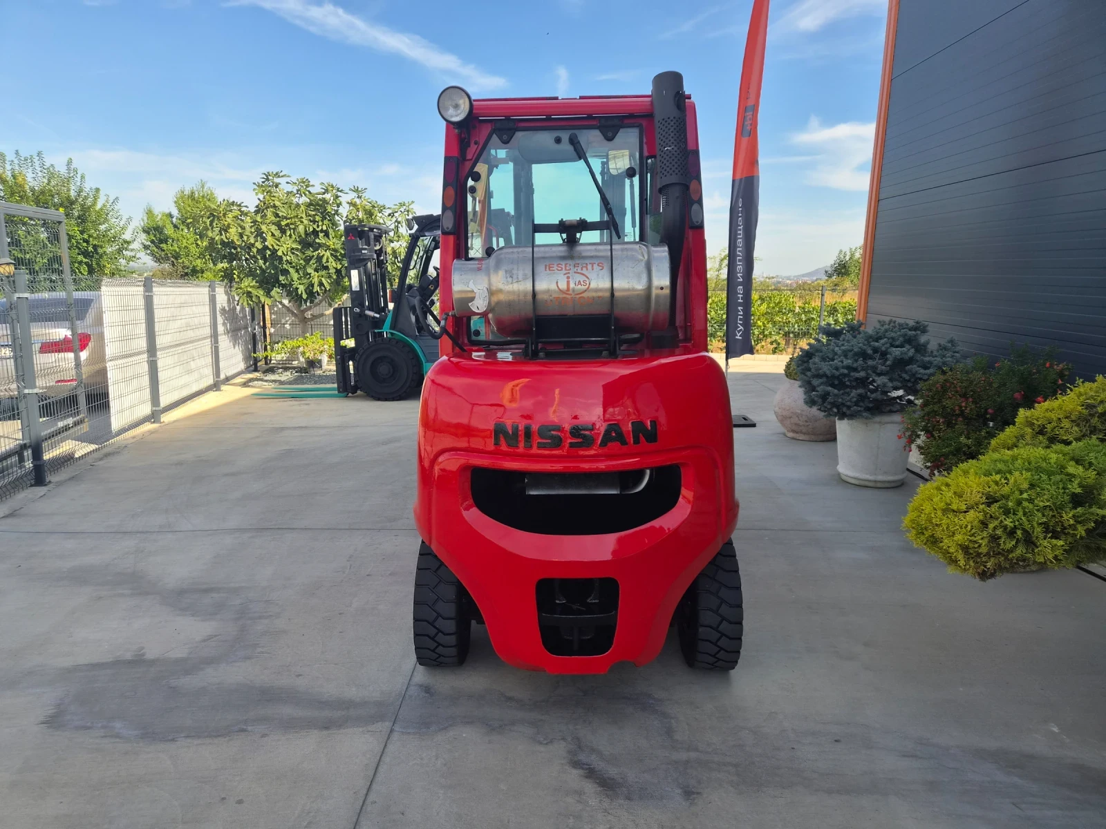 Мотокар Nissan 3.2 тона / ИЗРАВНИТЕЛ / ГАЗ / АВТОМАТ / ДЖОЙСТИК , снимка 4 - Индустриална техника - 51289266