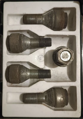 Други, снимка 1