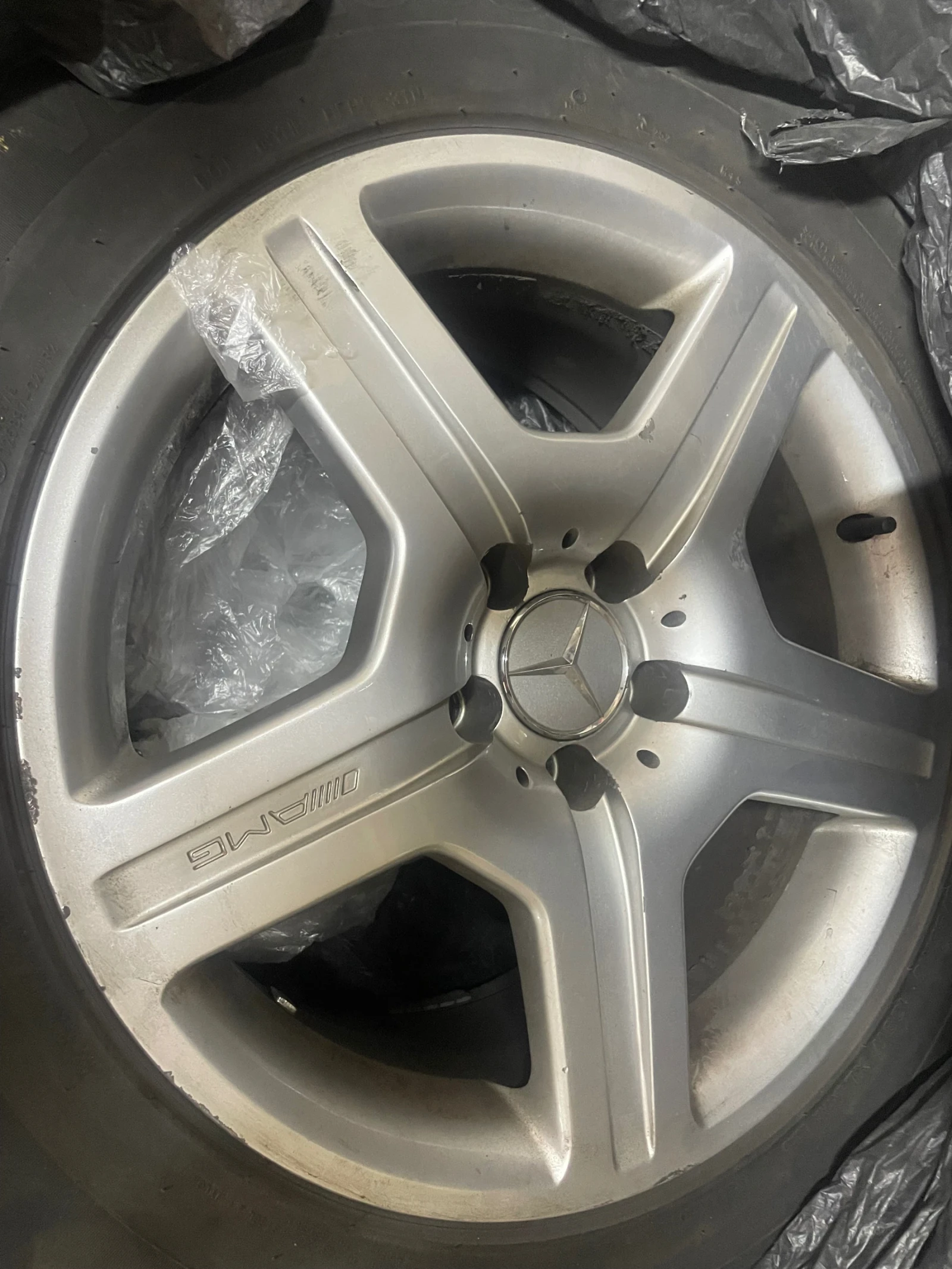 Гуми с джанти 255/55R18 за Mercedes-Benz ML | Mobile.bg — изображение 1
